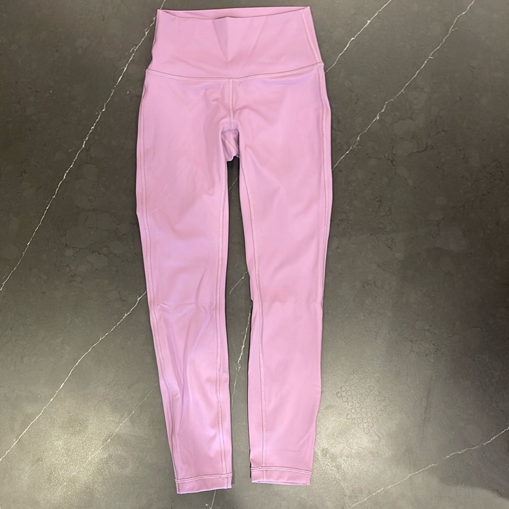 Light purple/ lavender lululemon leggings